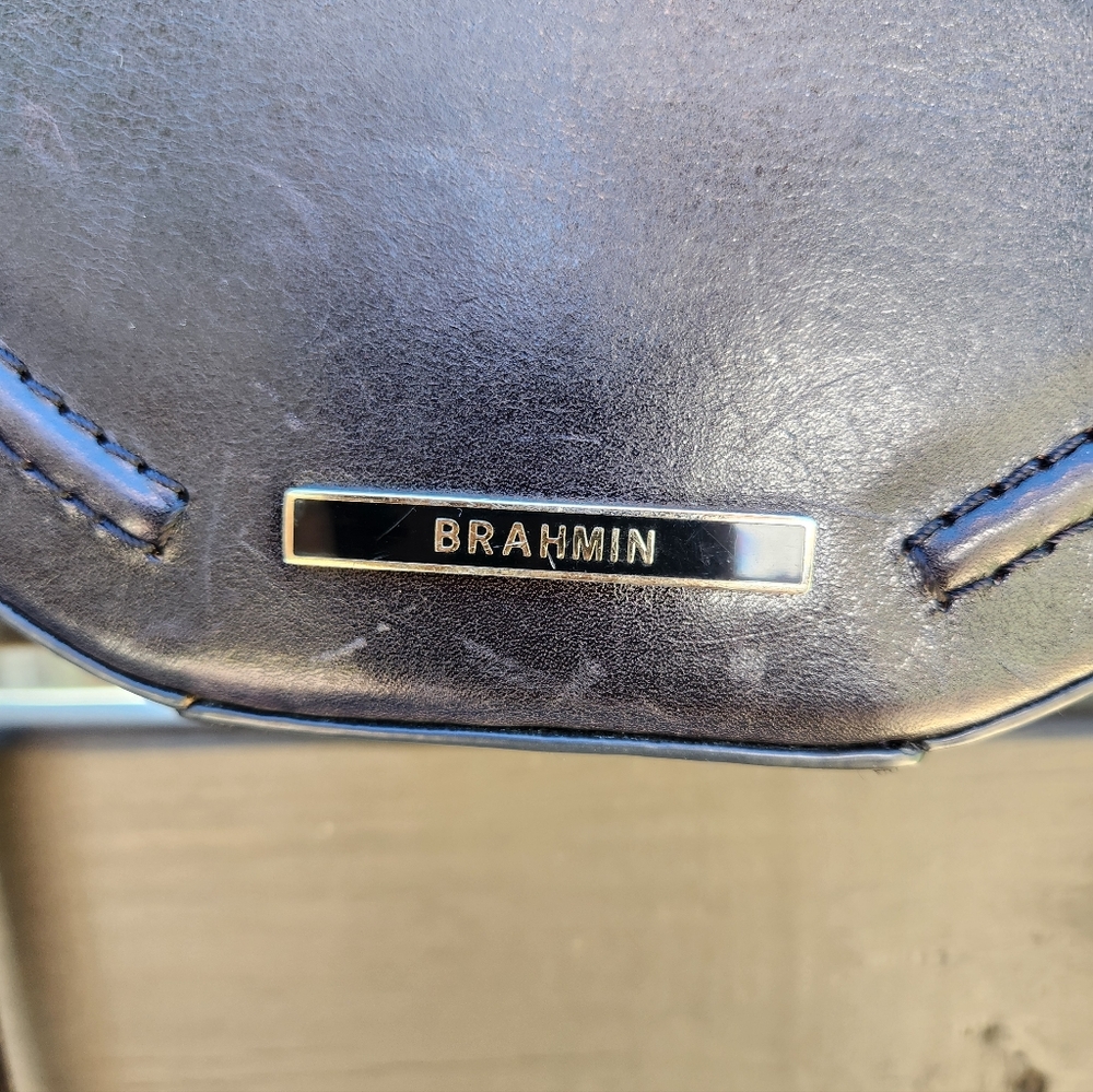 Brahmin Black Round Leather Crossbody Bag - Picture 8 of 9